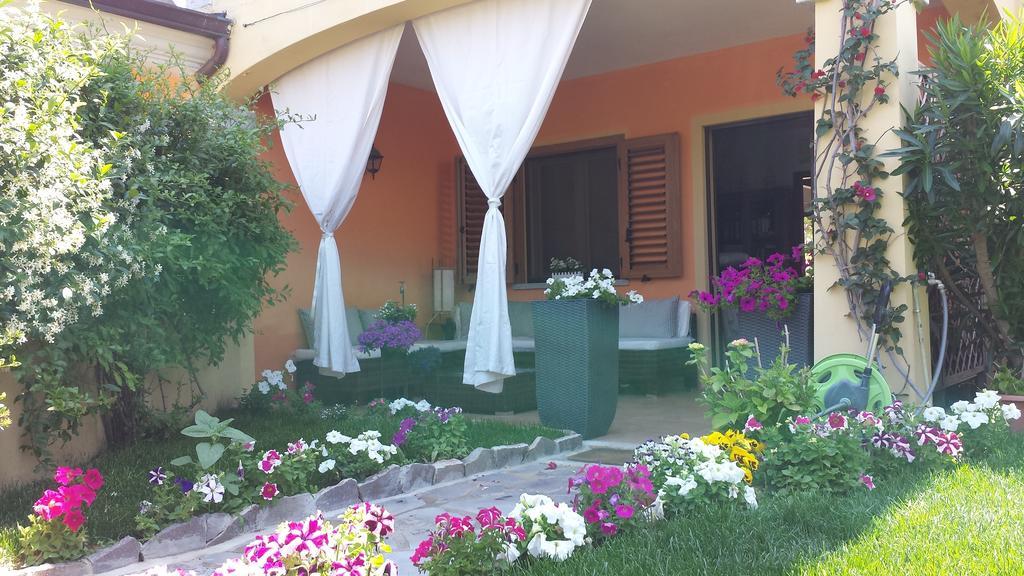 Vila Casa Con Giardino Olbia Pokoj fotografie